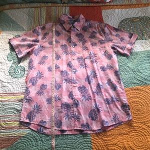 Izod Saltwater Dockside Short-Sleeve pocket Shirt